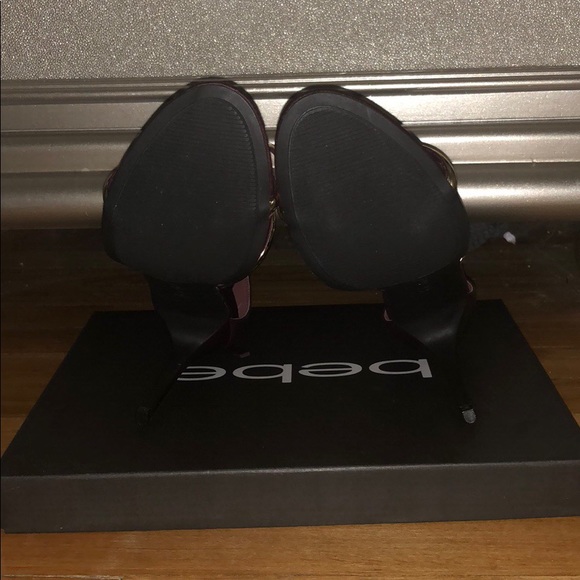 Bebe burgundy heels - Picture 2 of 4